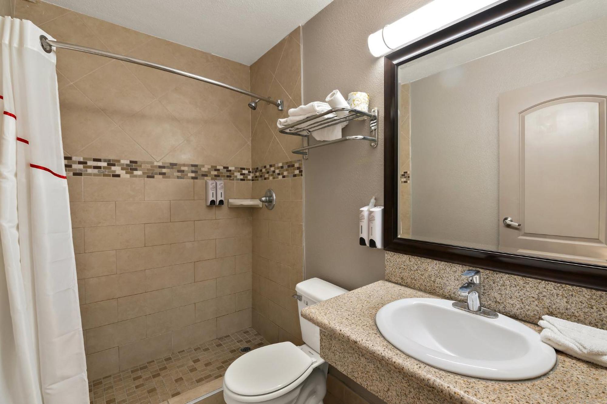 Red Roof Inn Los Angeles - Bellflower Exterior photo